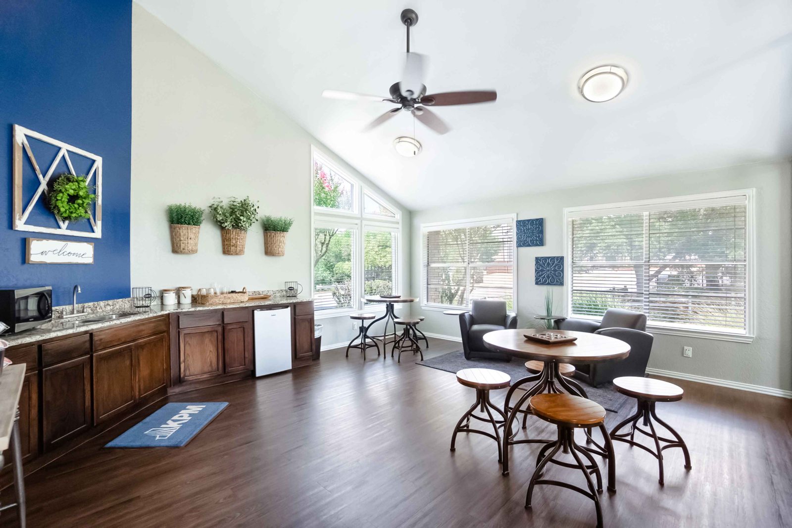 The Preserve at Turtle Creek — Clubhouse lounge